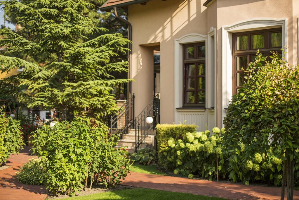 Villa Rosa Dunajská Streda Eksteriør billede